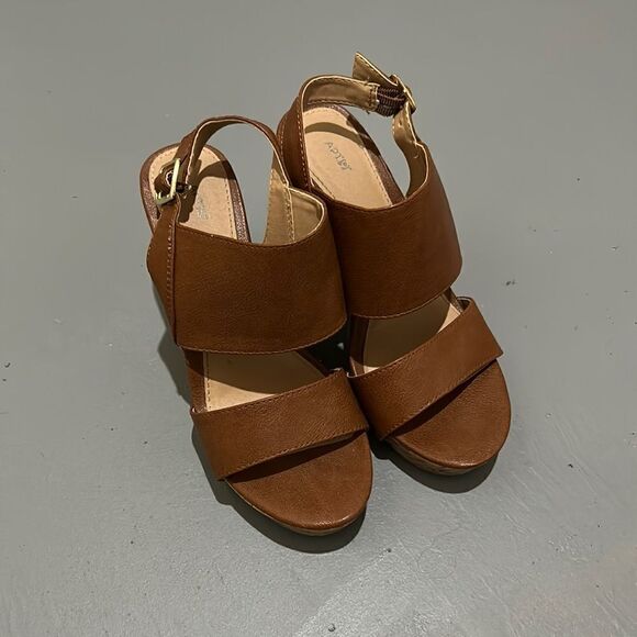 Apt 9 Heeled Sandals - Picture 1 of 5